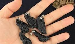 moldavite black